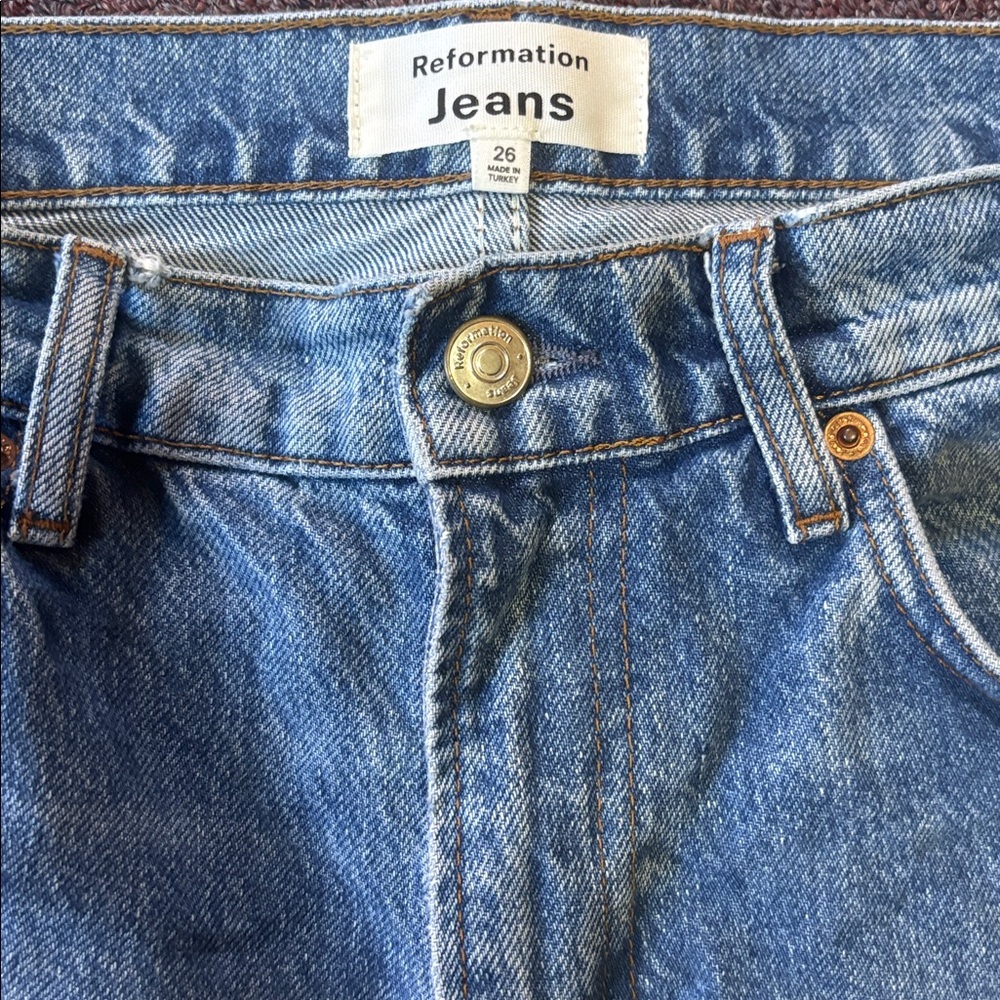 Reformation Val 90’s Mid Rise Straight Jeans - Picture 3 of 5